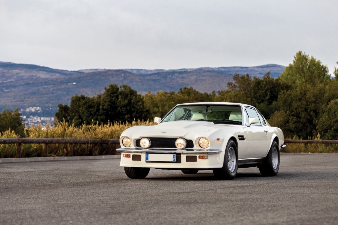 Aston Martin V8 Series IV